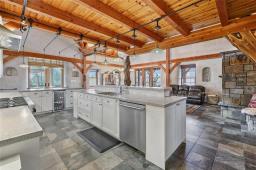 3pc Bathroom - 32022 Rat River Road, St Pierre Jolys, MB R0A1V0 Photo 17