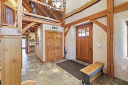 Mud room - 32022 Rat River Road, St Pierre Jolys, MB R0A1V0 Photo 8