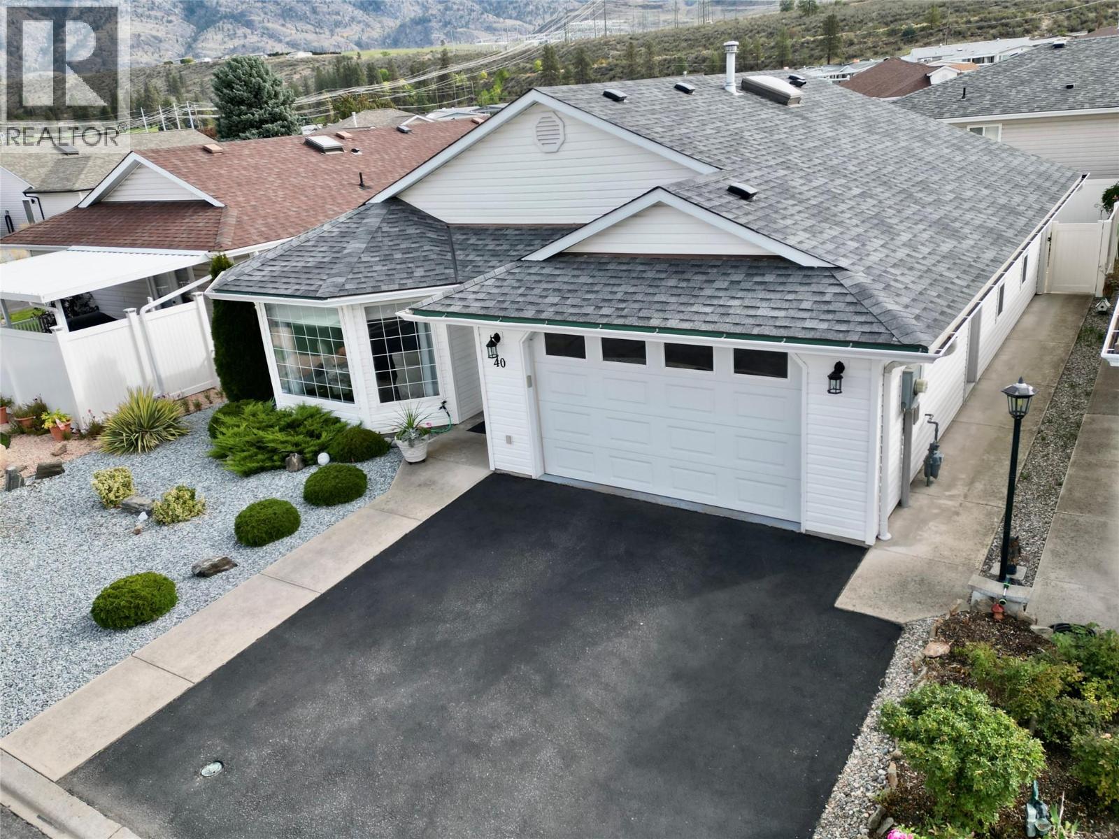40 6526 TUCELNUIT Drive, Oliver
