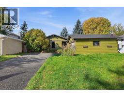 652 Oakwood Place SW - photo 2