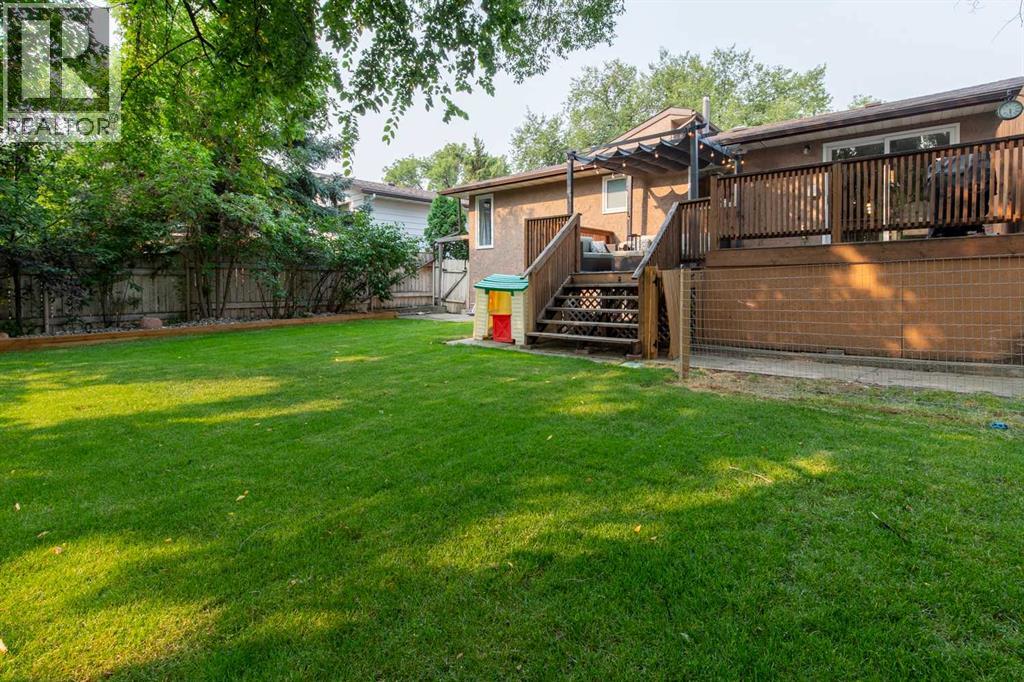 49 Iroquois Crescent W - Image 42