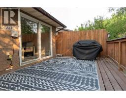 49 Iroquois Crescent W - photo 44