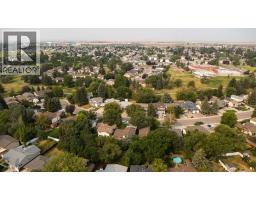 49 Iroquois Crescent W - photo 50