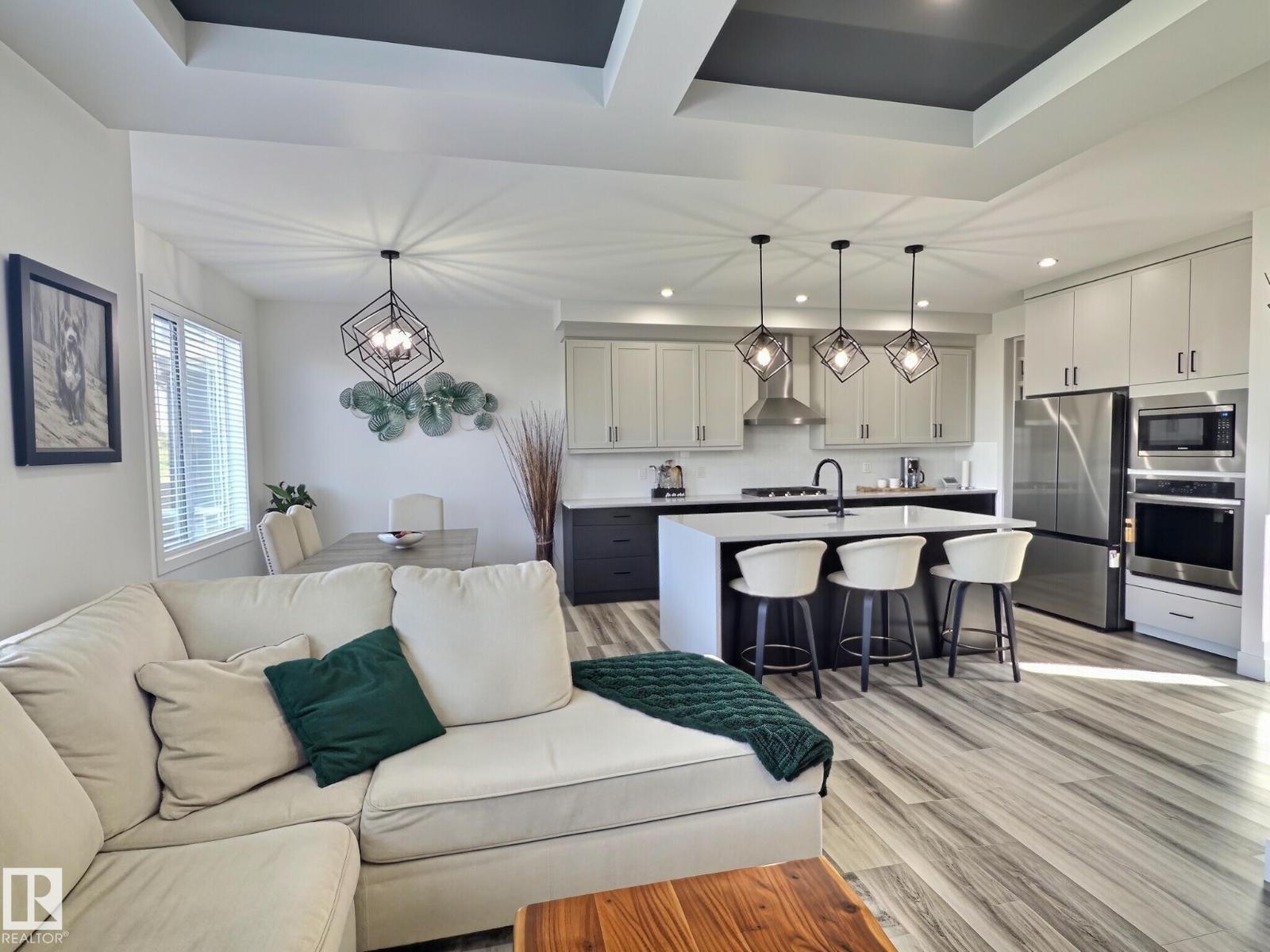 20944 128 AV NW - 7