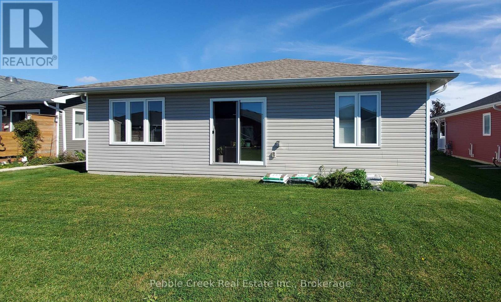83 HURON HEIGHTS DRIVE - 13