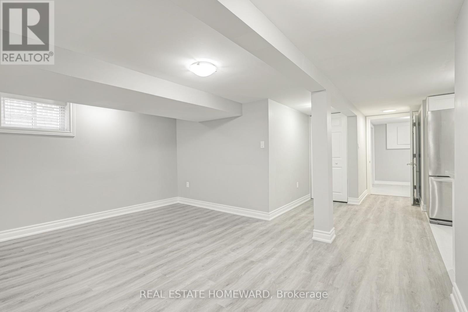 4 Moorecroft Crescent, Toronto, ON photo 18