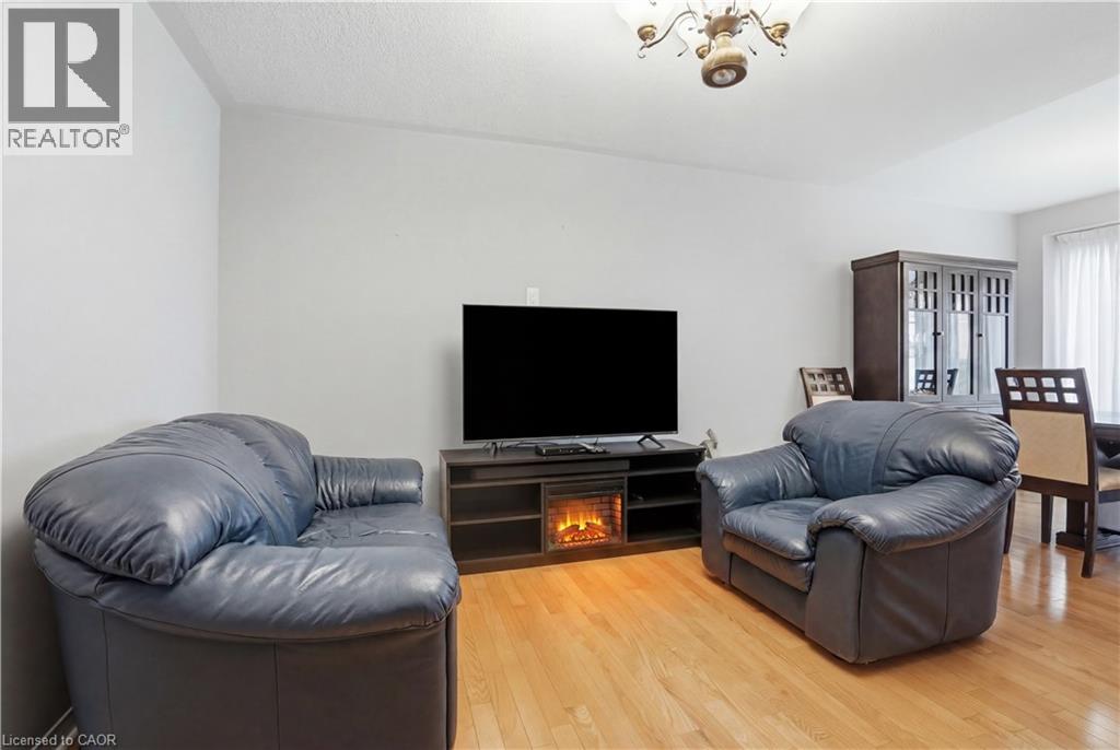 Photo 7 of 2393 CURTIS Road, Burlington