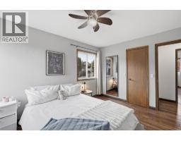 2298 Balfour Court, Kamloops, BC V1S1H5 Photo 32