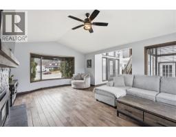 2298 Balfour Court, Kamloops, BC V1S1H5 Photo 22
