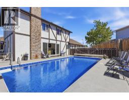 2298 Balfour Court, Kamloops, BC V1S1H5 Photo 15