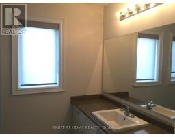 46 Blazing Star Street, East Gwillimbury, ON L9N0S2 Photo 9