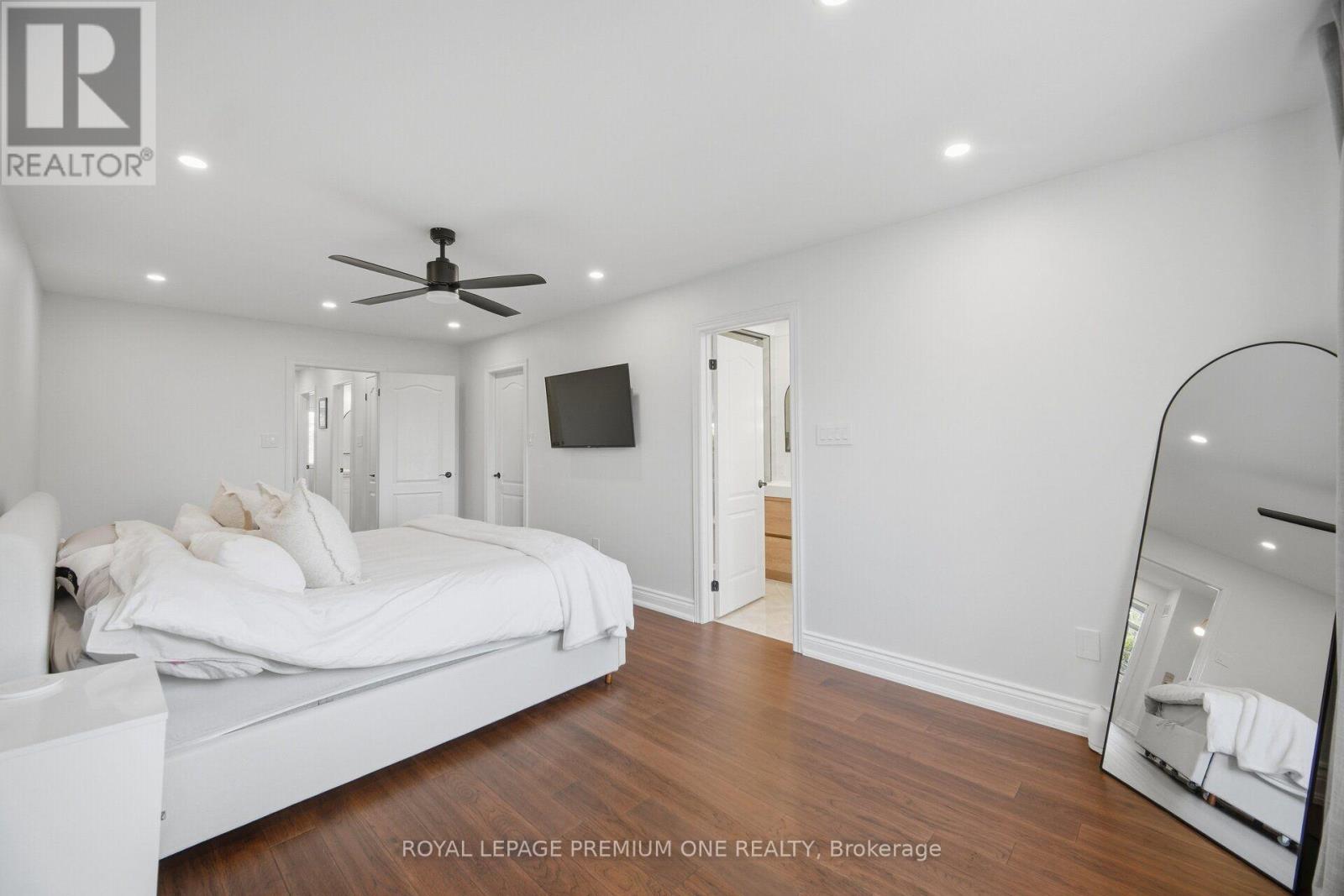169 Venice Gate Drive, Vaughan, ON photo 23