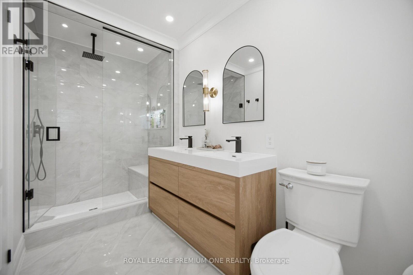169 Venice Gate Drive, Vaughan, ON photo 25