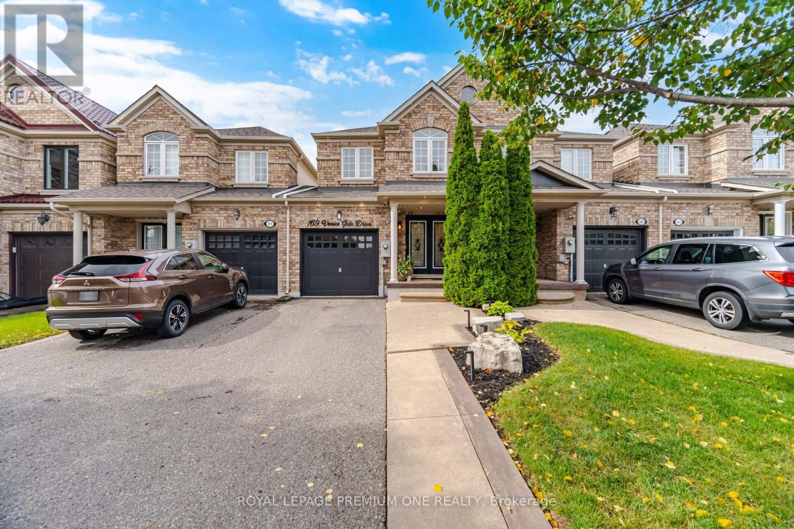 169 Venice Gate Drive, Vaughan, ON photo 3