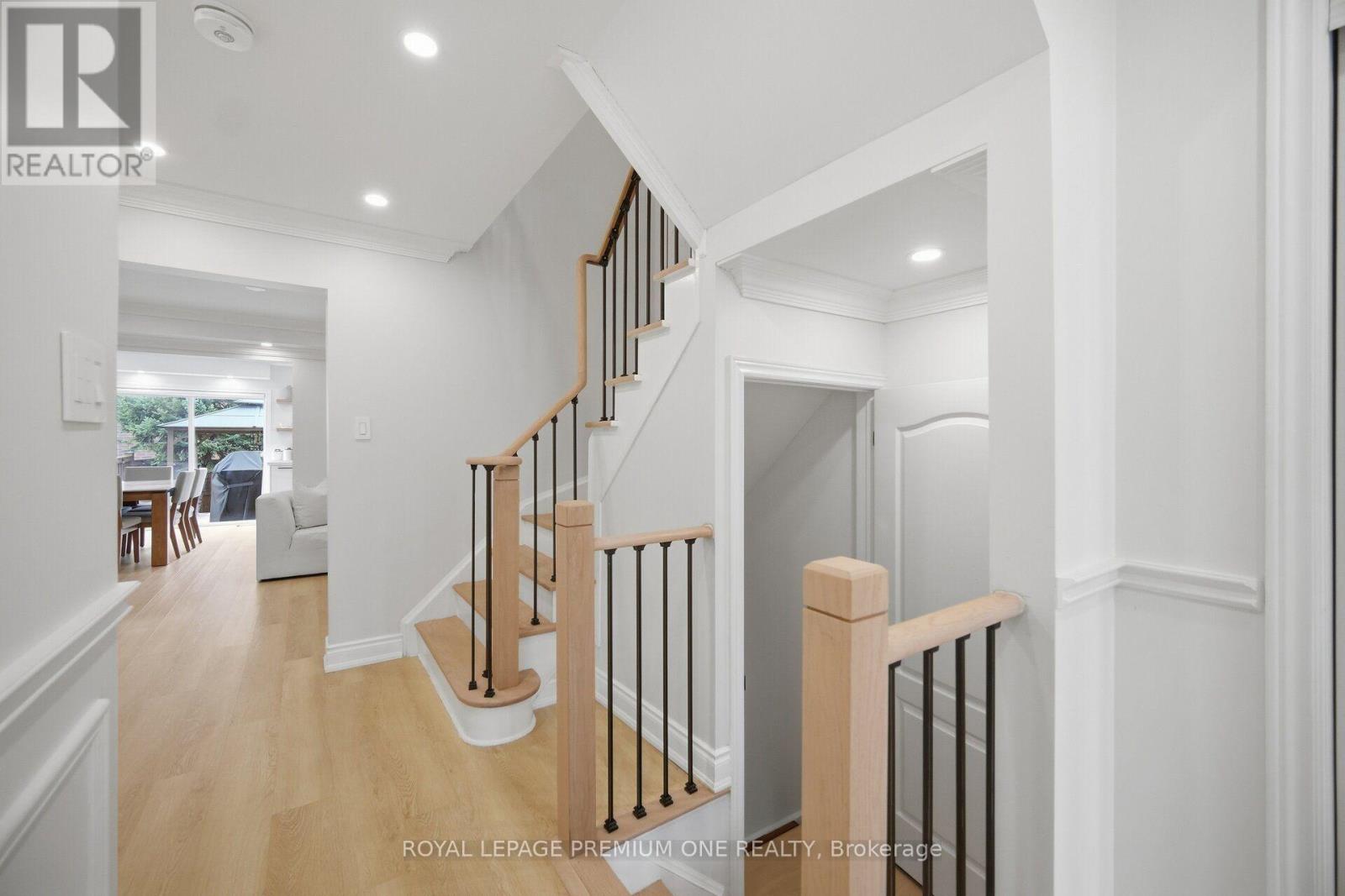 169 Venice Gate Drive, Vaughan, ON photo 33