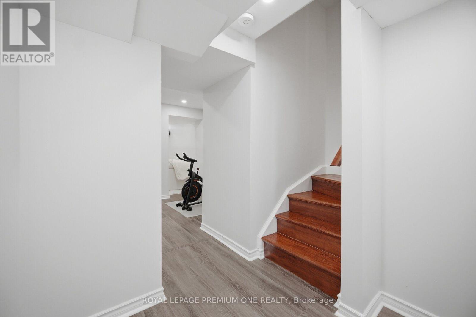 169 Venice Gate Drive, Vaughan, ON photo 34