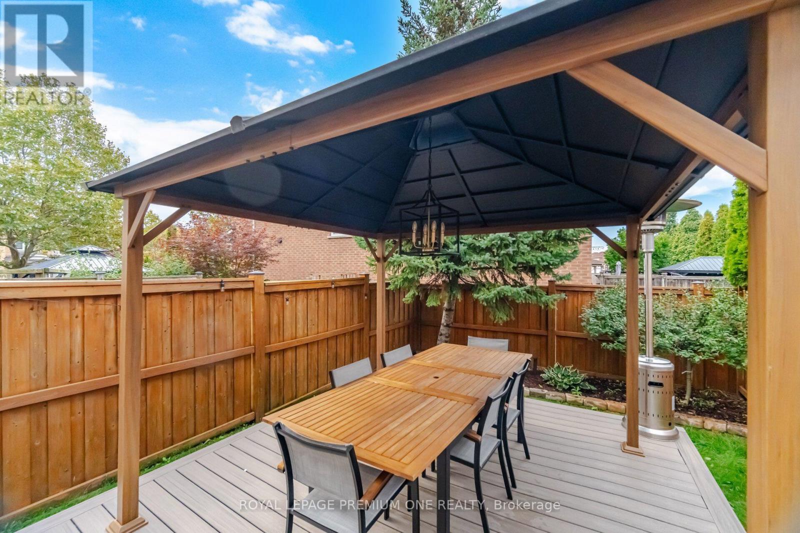 169 VENICE GATE DRIVE - 45