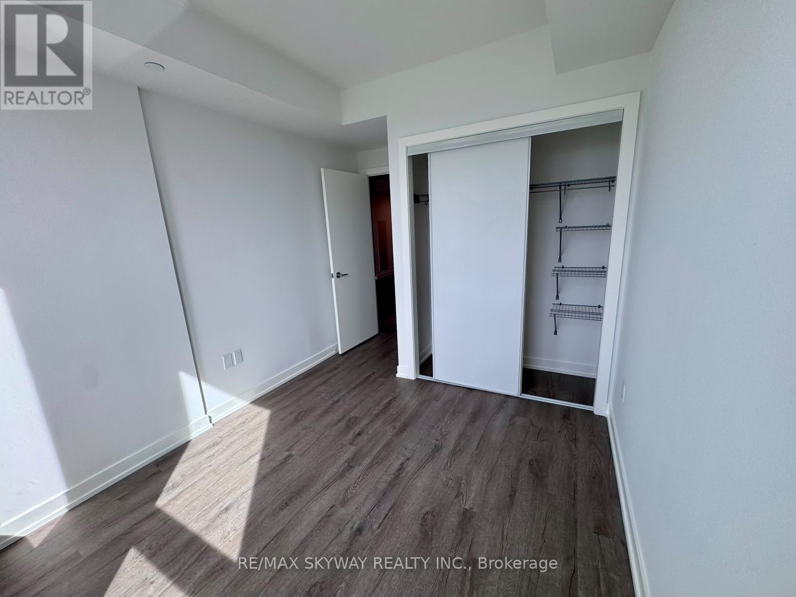 21 Meadowdale Road — photo 26