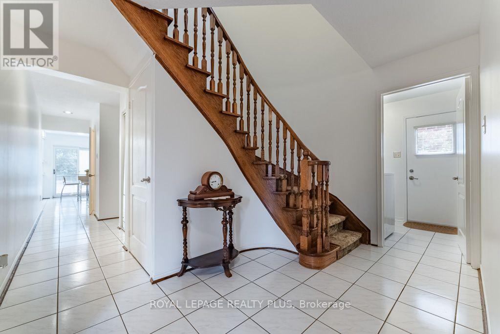 6795 GRACEFIELD DRIVE - 8