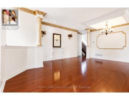 21 Castle Mountain Drive, Brampton, ON L6R2W9 Photo 8