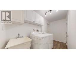 194 Sewell Drive, Oakville, ON L6H1E4 Photo 14