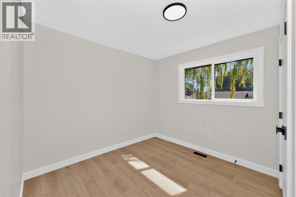 140 Fyffe Road SE - 17