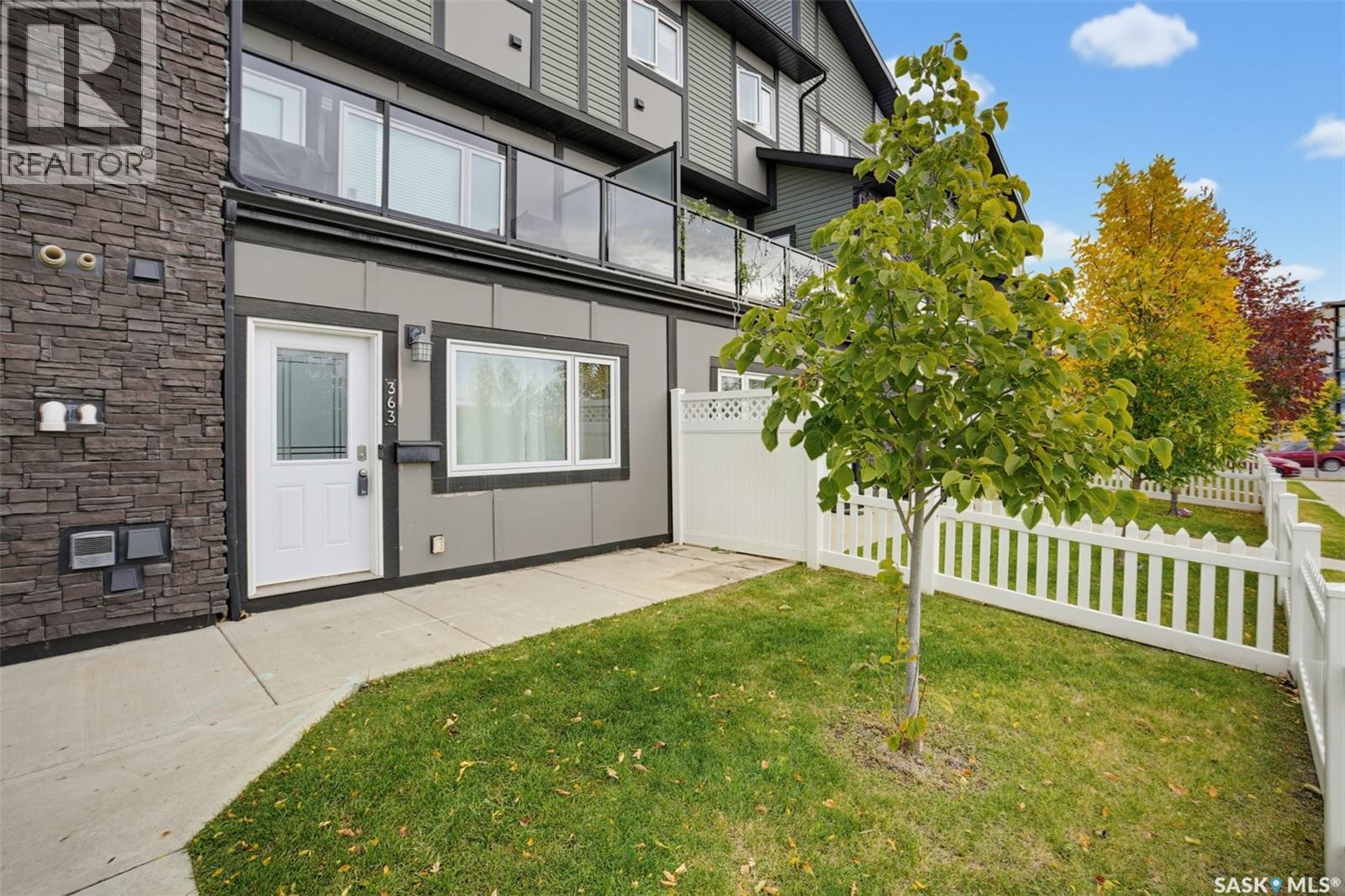 363 620 Cornish ROAD, Saskatoon — photo 8