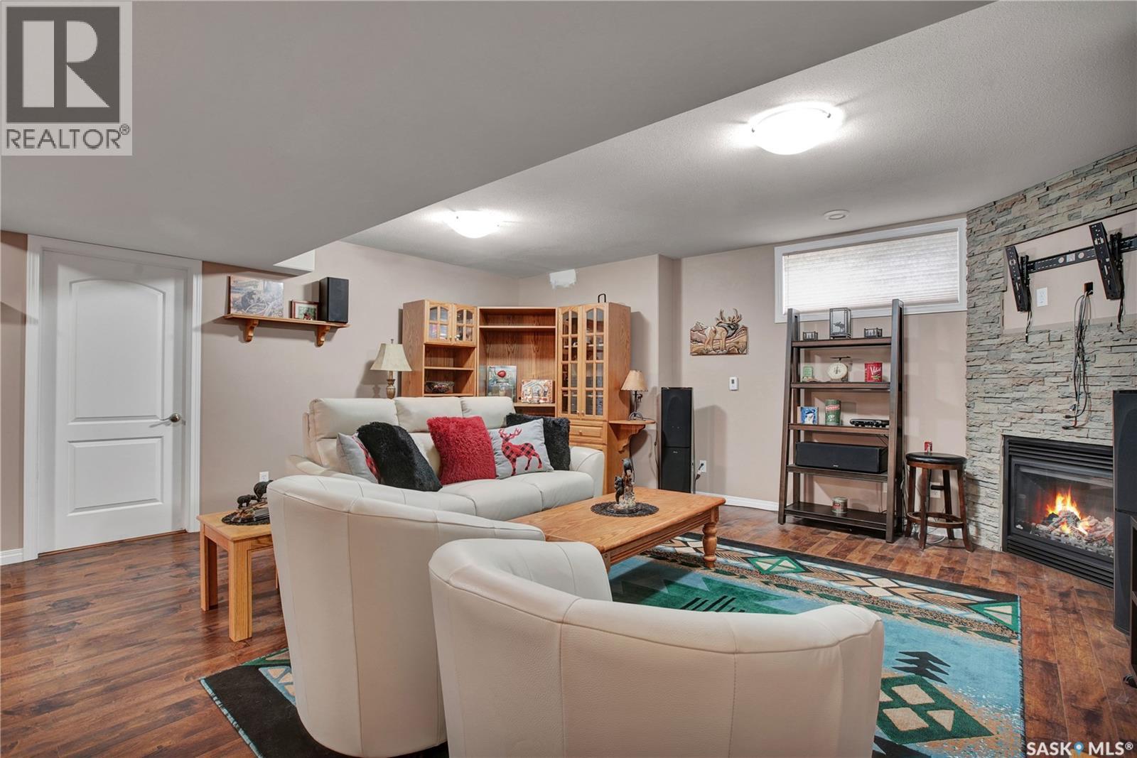 634 Allwood MANOR - 20
