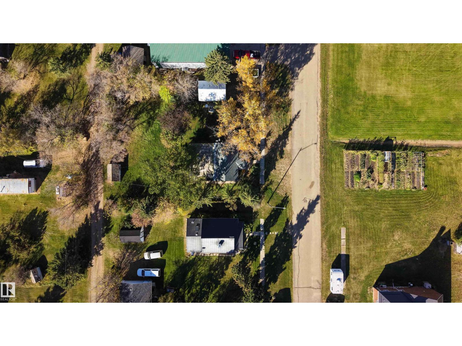 5208 51ST ST - Image 12