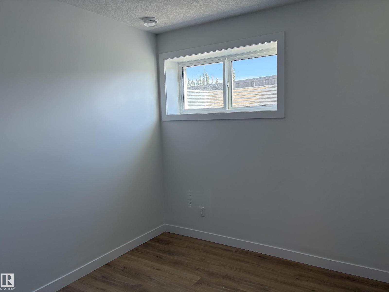165 ELLIOTT WD - Image 37