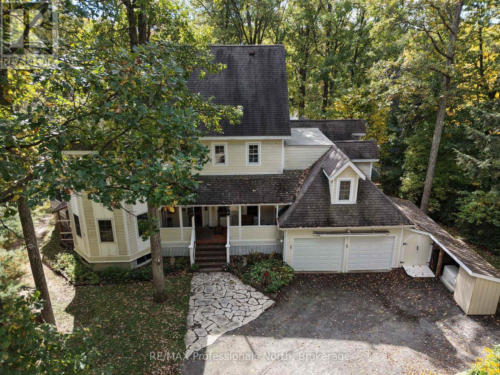 22 KNOWLES CRESCENT E - Image 47