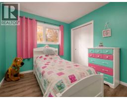 786 Isabel, Pincher Creek, AB T0K1W0 Photo 27