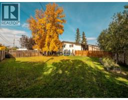 786 Isabel, Pincher Creek, AB T0K1W0 Photo 43