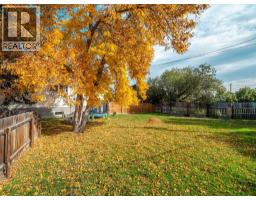 786 Isabel, Pincher Creek, AB T0K1W0 Photo 45