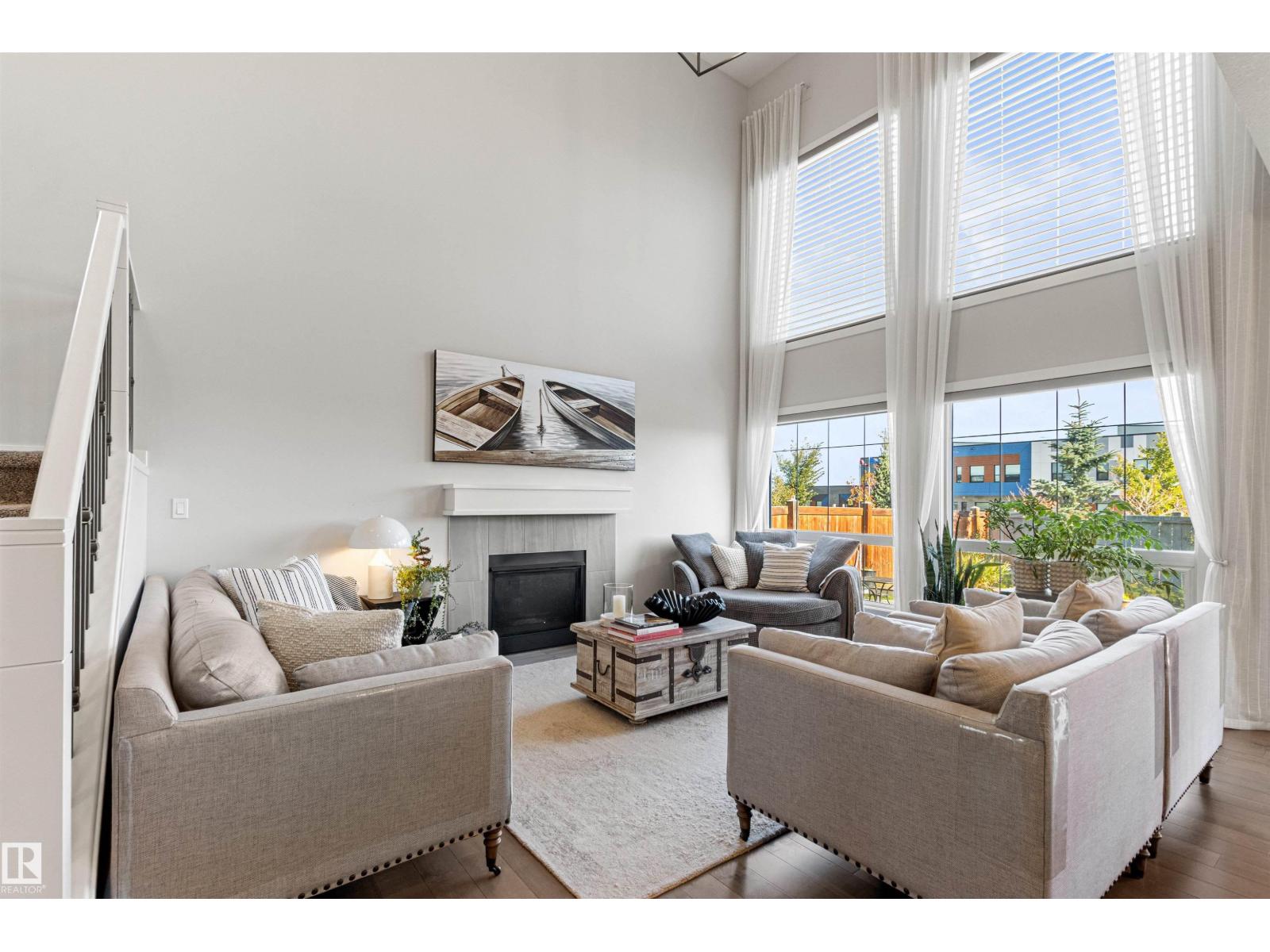 6615 KNOX PL SW - 6