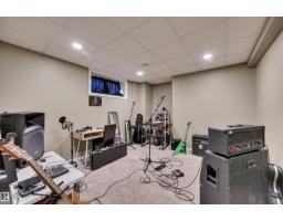 #49 10 Woodcrest Ln, Fort Saskatchewan, AB T8L0C7 Photo 23