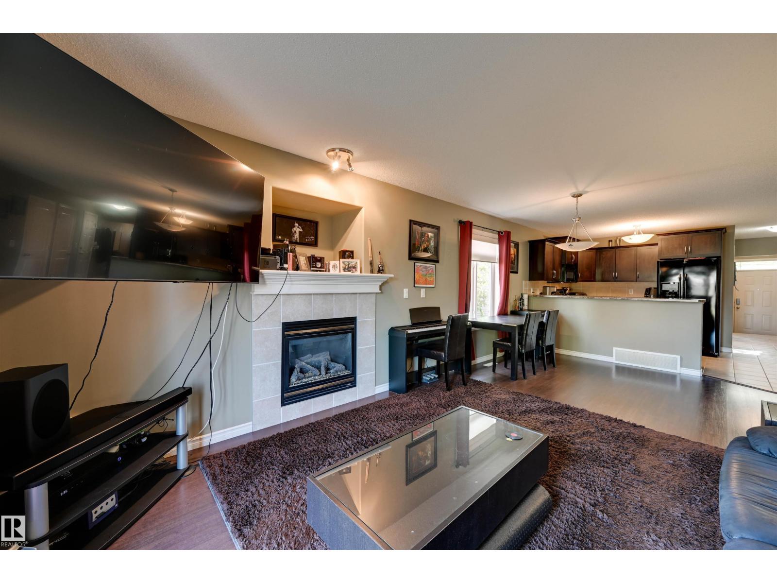 #49 10 WOODCREST LN - Image 13