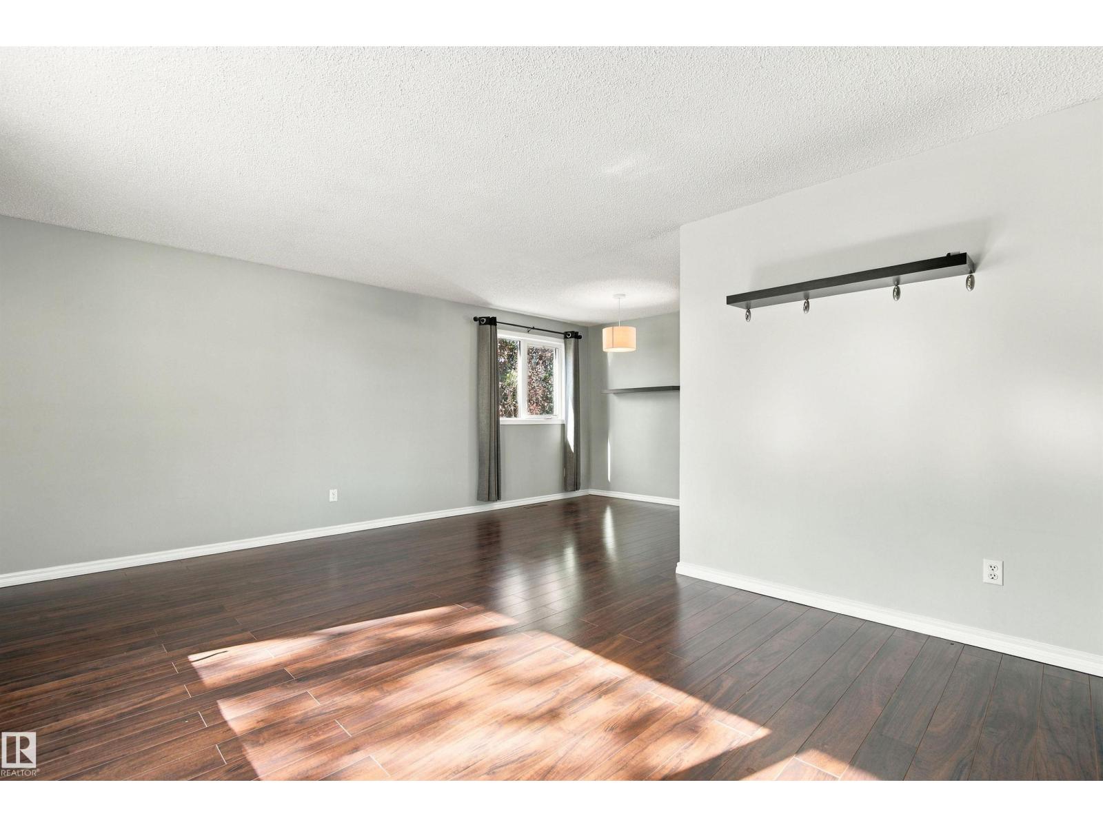 6116 148 AV NW - 6