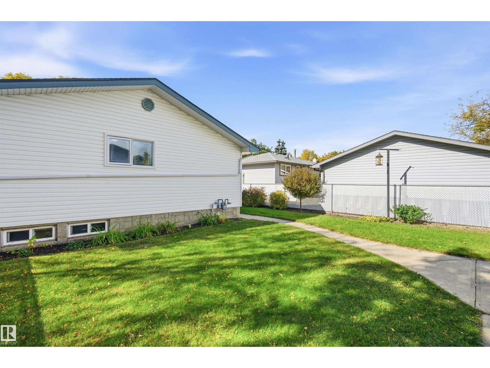6116 148 AV NW - Image 36