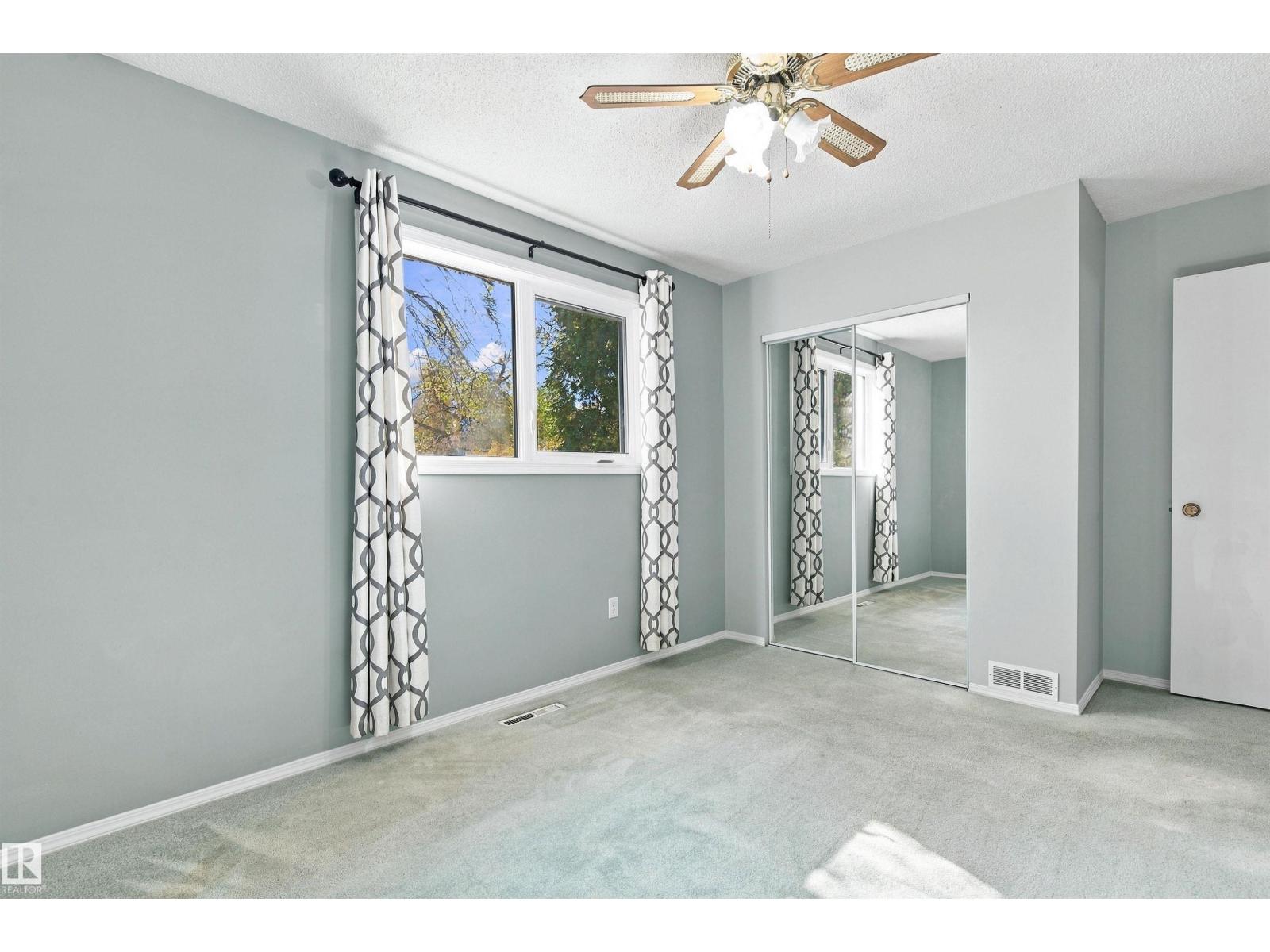 6116 148 AV NW - 16