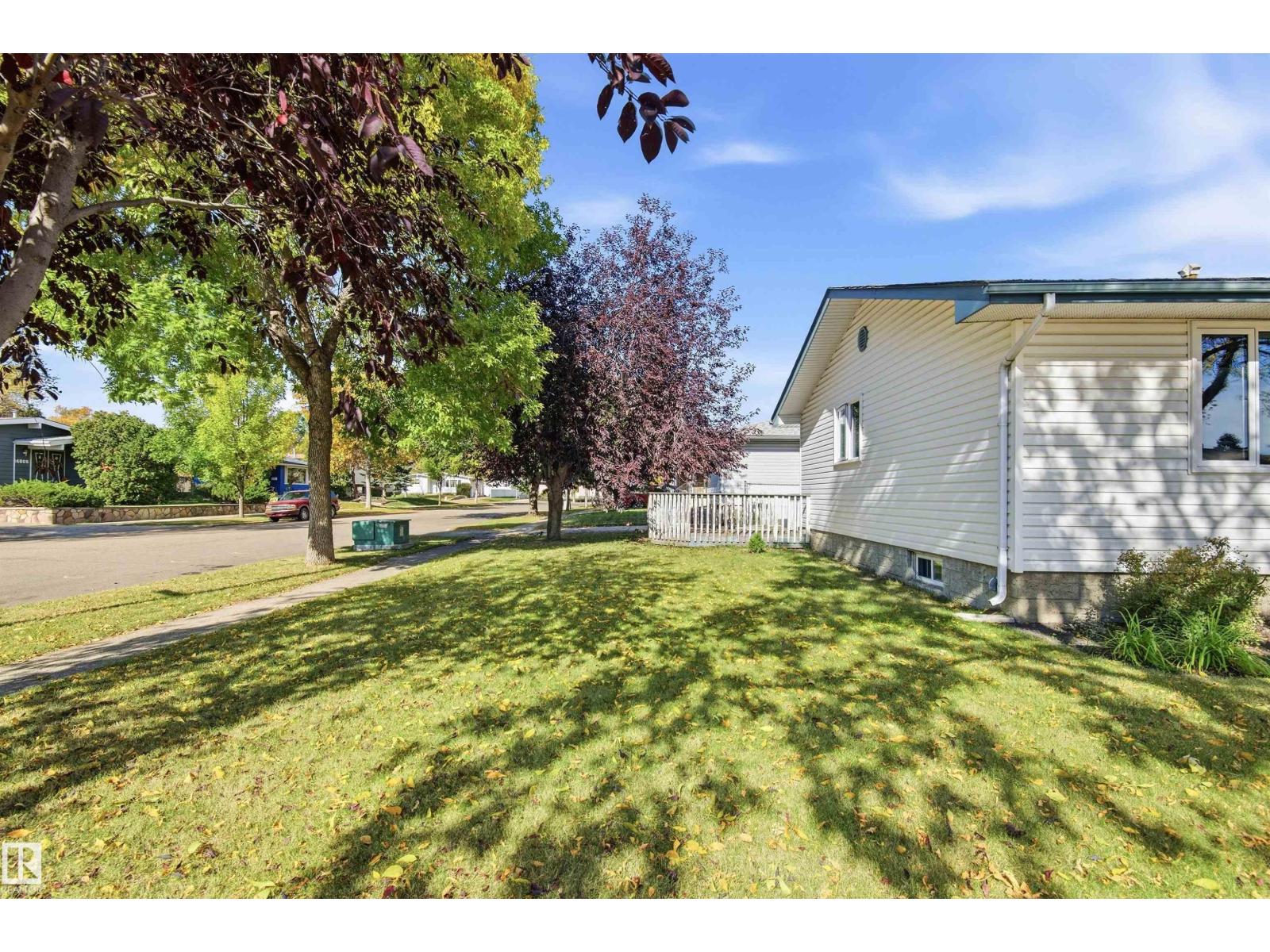 6116 148 AV NW - 37