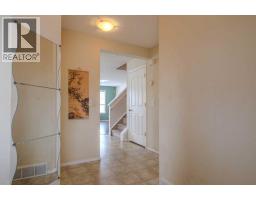 161 Saddlecrest Close NE - photo 3