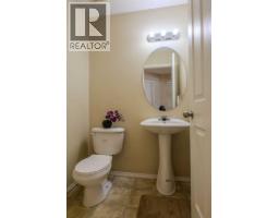 2pc Bathroom - 161 Saddlecrest Close Ne, Calgary, AB T3J5B6 Photo 14