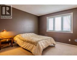 161 Saddlecrest Close Ne, Calgary, AB T3J5B6 Photo 17