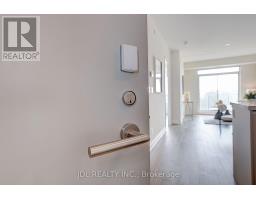 303 - 398 Highway 7 Street E, Richmond Hill, ON L4B0G7 Photo 11