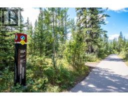 537, 10 Discovery Ridge Close Sw, Calgary, AB T3H5X3 Photo 25
