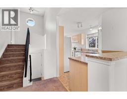 144, 55 Fairways Drive NW - photo 3