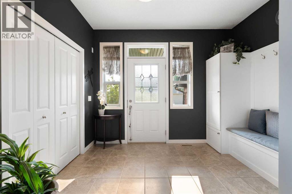 202 Boulder Creek Court SE, Langdon, Alberta, T0J1X3 — thumbnail 2