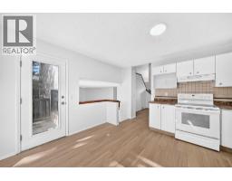 4pc Bathroom - 355 Millrise Drive Sw, Calgary, AB T2Y2C7 Photo 10