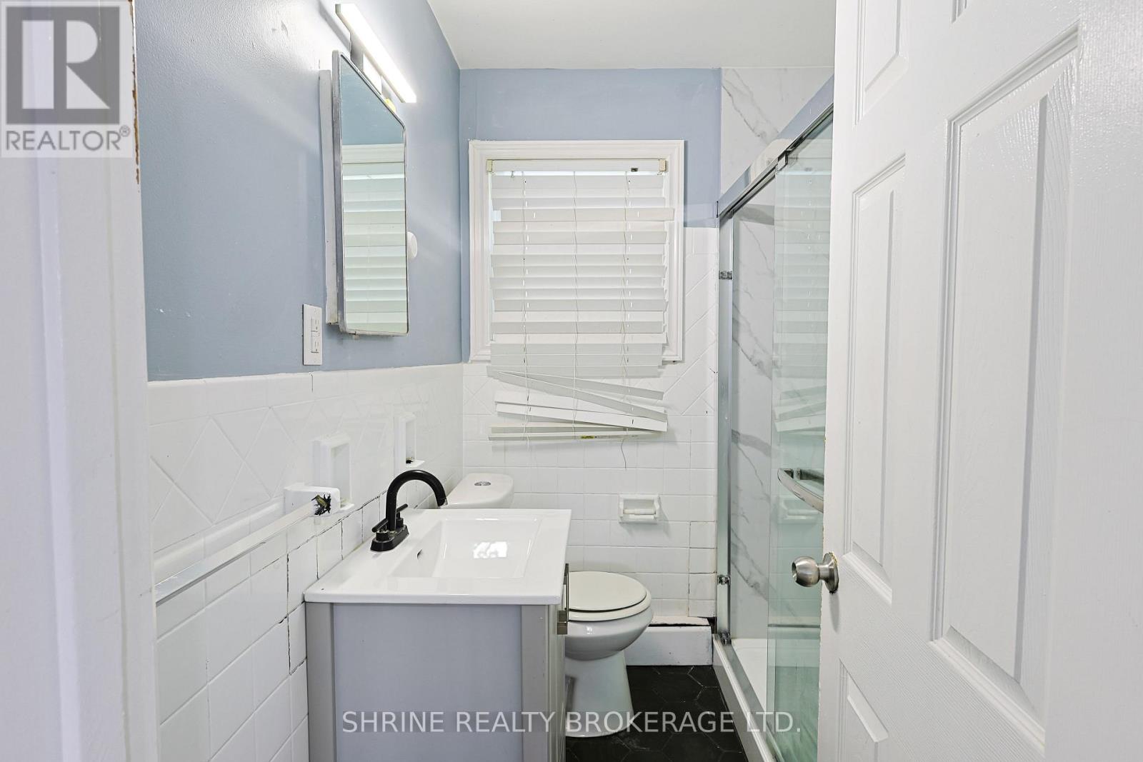 321 SALISBURY STREET - Image 14